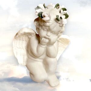 SHIAH YIH Ceramic Angelic Figurine Ivory White Cherub Flower Crown Holiday Decor